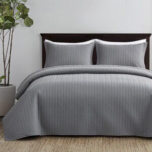 Maple & Stone King Quilt Set - Gray - 3 Piece Set